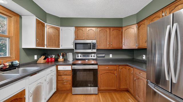 1469 6th Avenue SW, Rochester, MN 55902