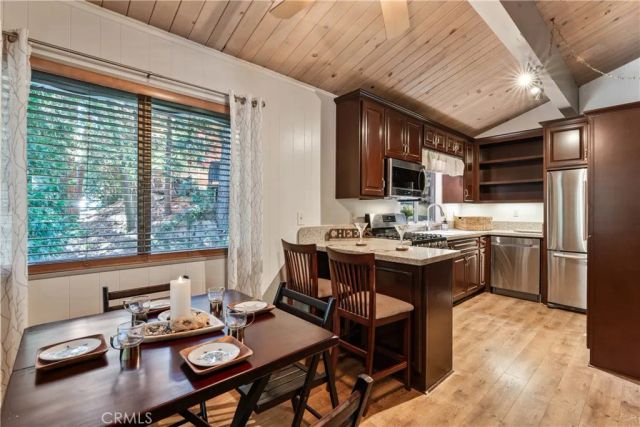 380 S Dart Canyon, Crestline, CA 92325