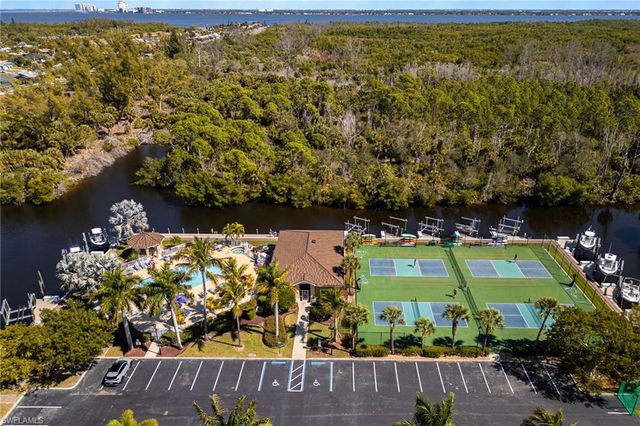 1789 Four Mile Cove PKWY # 525, Cape Coral, FL 33990