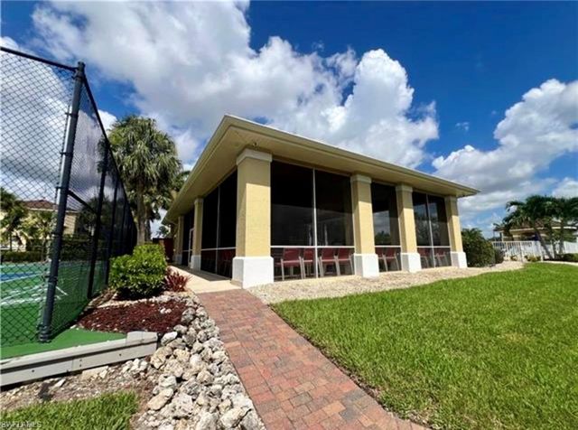 1789 Four Mile Cove PKWY # 525, Cape Coral, FL 33990