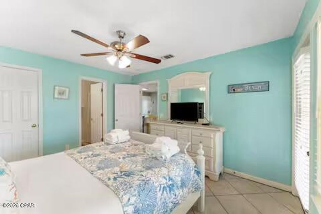 Image 14 of property listing at 17462 Front Beach Road 56206, Panama City Beach, FL 32413