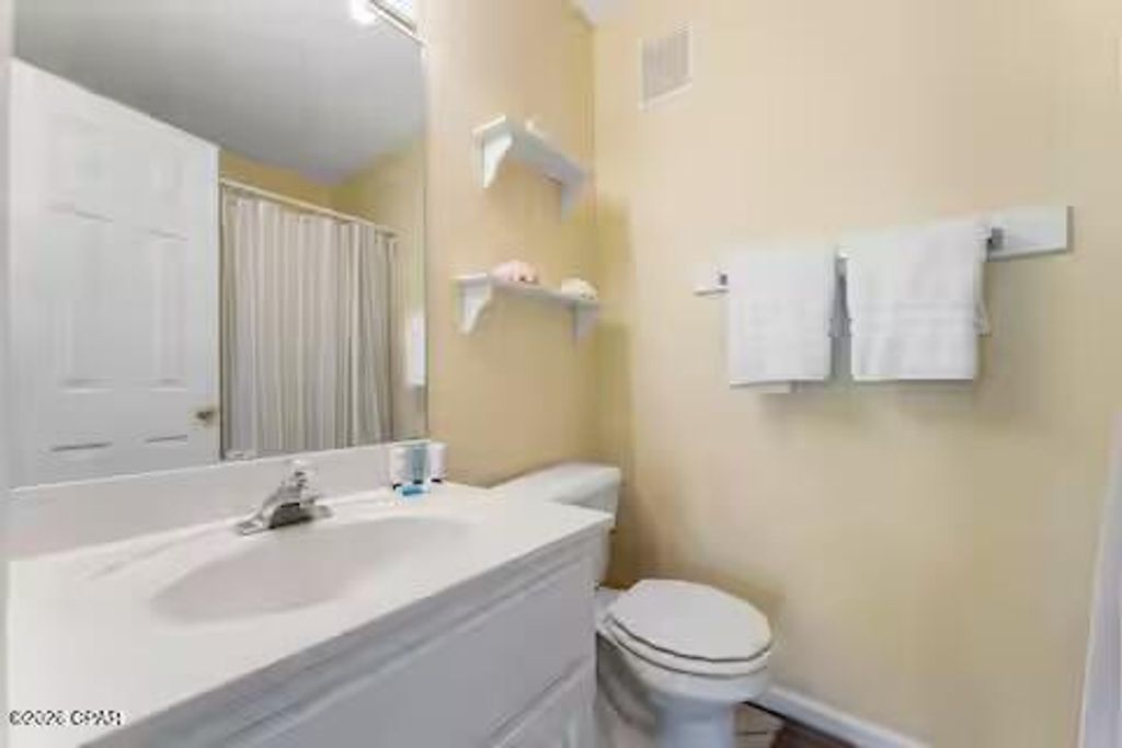 Image 15 of property listing at 17462 Front Beach Road 56206, Panama City Beach, FL 32413