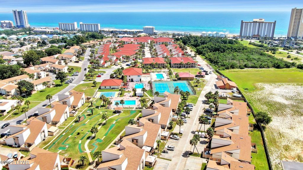 Image 4 of property listing at 17462 Front Beach Road 56206, Panama City Beach, FL 32413