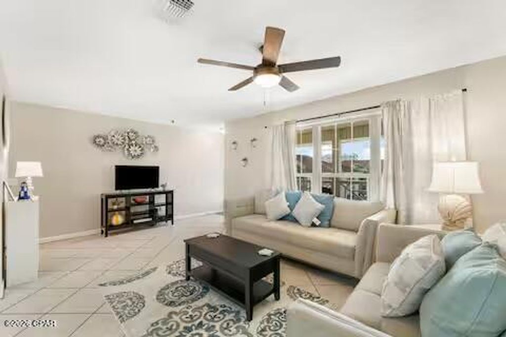 Image 6 of property listing at 17462 Front Beach Road 56206, Panama City Beach, FL 32413
