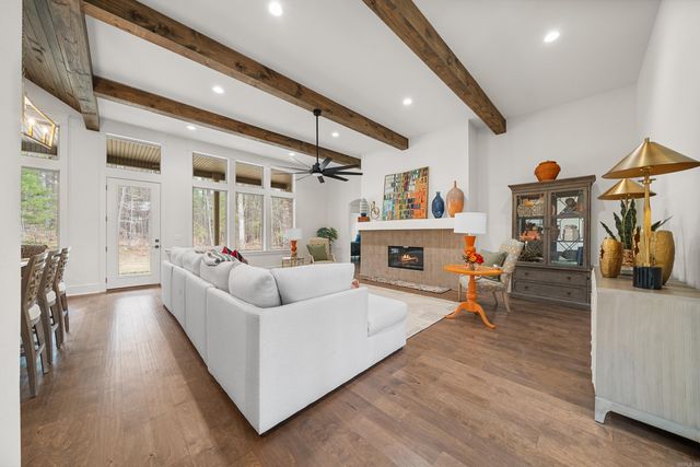 191 Waterview Drive, Hot Springs, AR 71913