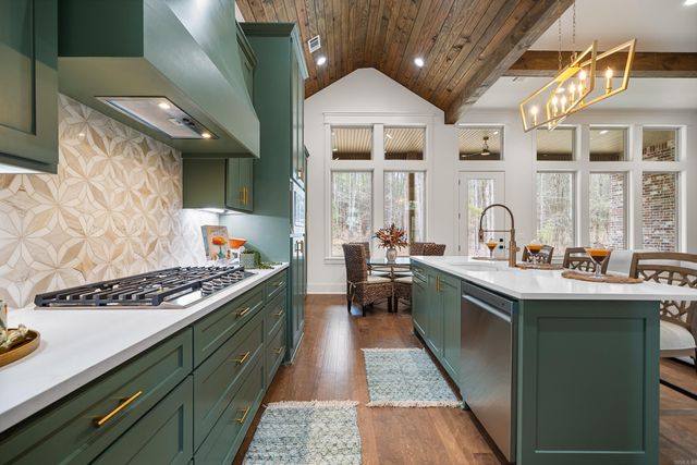 191 Waterview Drive, Hot Springs, AR 71913