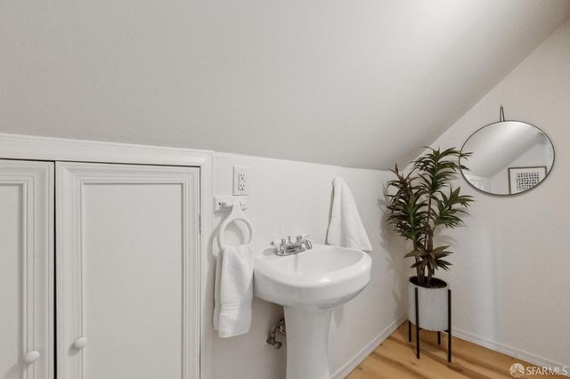 149 London Street, San Francisco, CA 94112