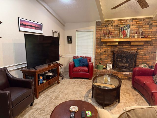 502 Sherman Drive, Marshall, TX 75672