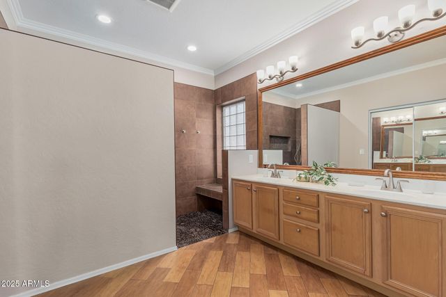 240 W BROOKS Street, Gilbert, AZ 85233