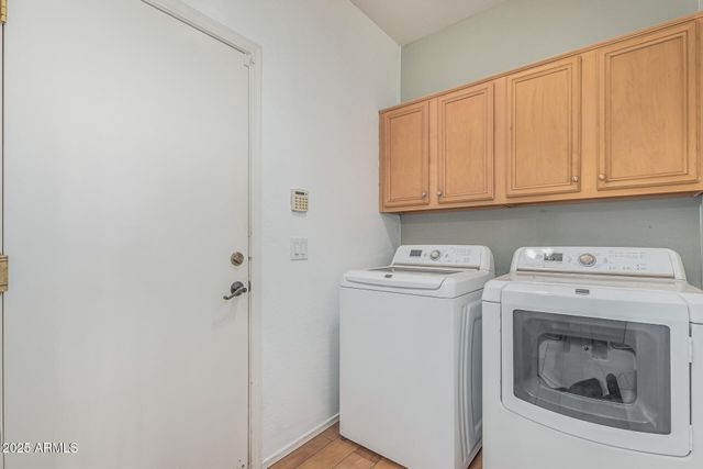 240 W BROOKS Street, Gilbert, AZ 85233