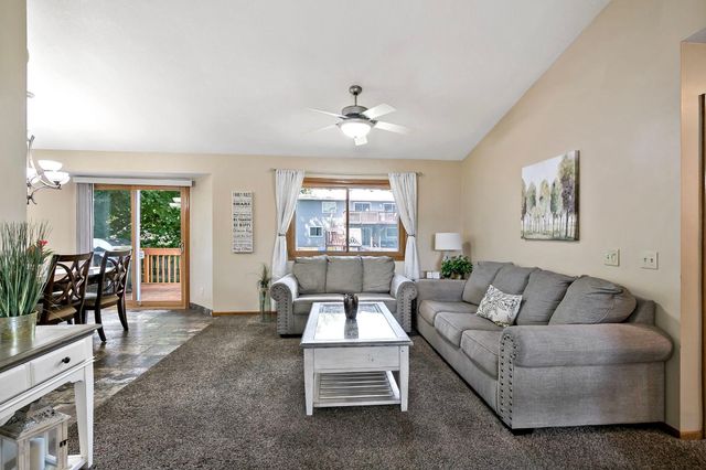 16467 Godson Drive, Lakeville, MN 55044