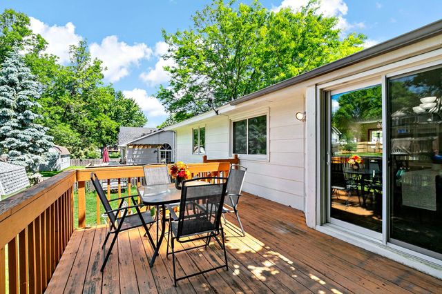 16467 Godson Drive, Lakeville, MN 55044