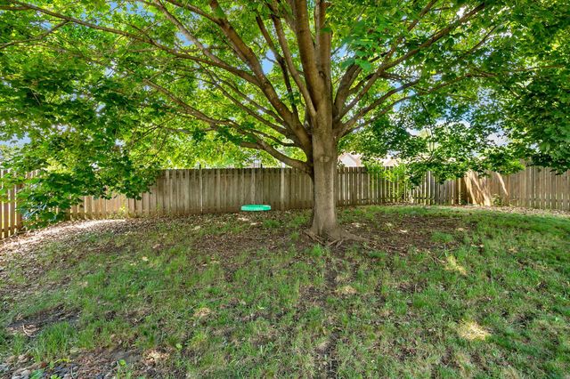 16467 Godson Drive, Lakeville, MN 55044