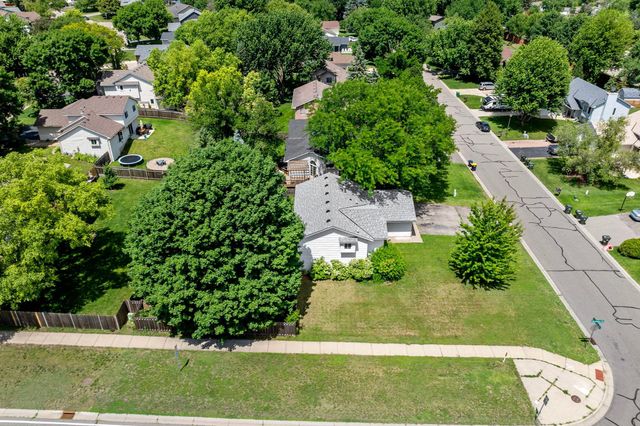 16467 Godson Drive, Lakeville, MN 55044