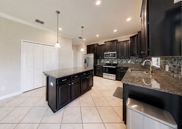 9924 SMARTY JONES DRIVE, Ruskin, FL 33573