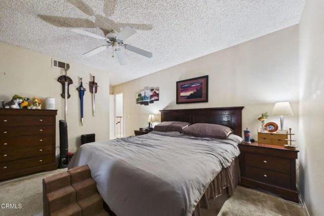 23 Mission Plaza Drive, Ventura, CA 93001