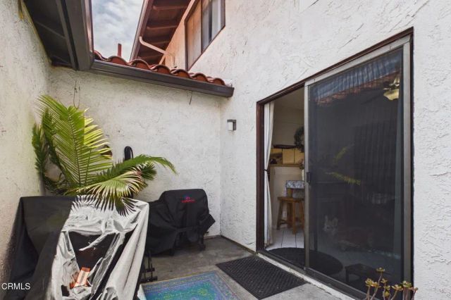 23 Mission Plaza Drive, Ventura, CA 93001