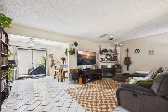 23 Mission Plaza Drive, Ventura, CA 93001