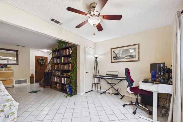 23 Mission Plaza Drive, Ventura, CA 93001
