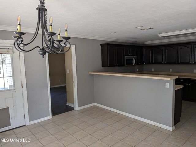 908 Edna Street, Waveland, MS 39576