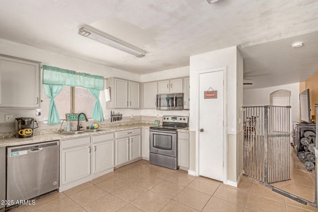 6712 E HAVEN Avenue, Florence, AZ 85132