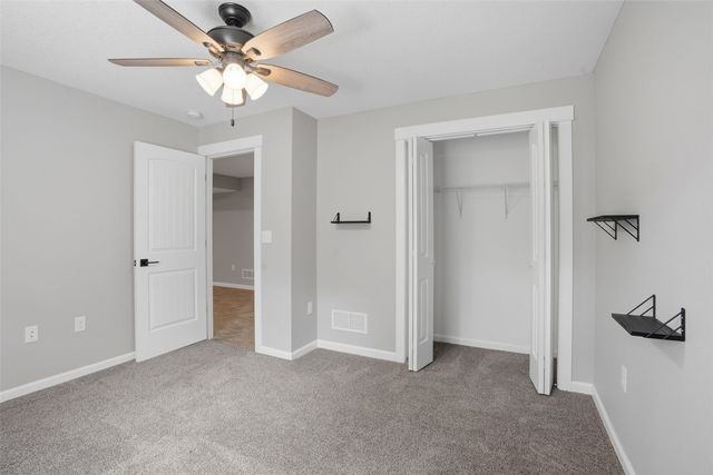 1030 Pheasant Lane, North Liberty, IA 52317