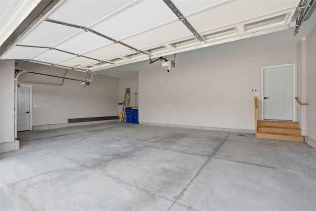 1030 Pheasant Lane, North Liberty, IA 52317