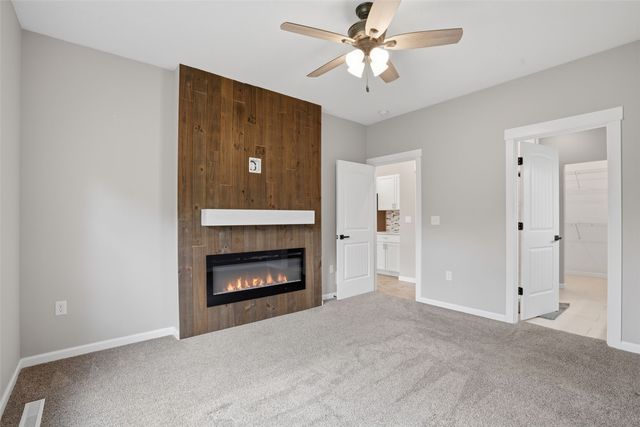 1030 Pheasant Lane, North Liberty, IA 52317