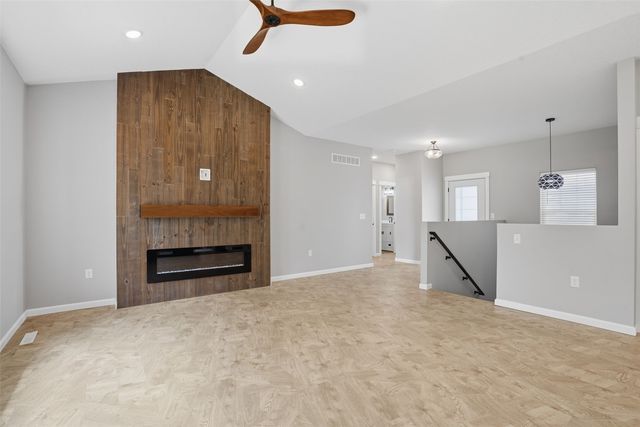 1030 Pheasant Lane, North Liberty, IA 52317