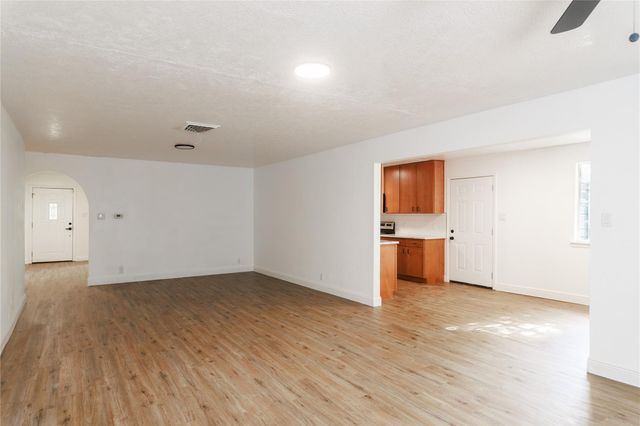 4640 Fieldwood Lane, Beaumont, TX 77706