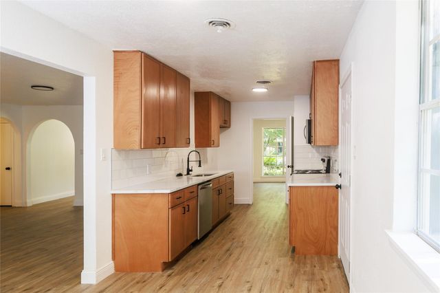 4640 Fieldwood Lane, Beaumont, TX 77706