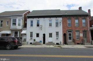 220 BALTIMORE ST, Hanover, PA 17331