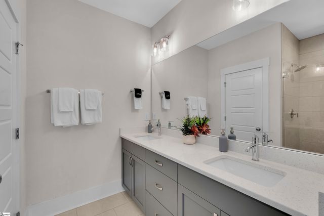 11 Keat Avenue, Greenville, SC 29601