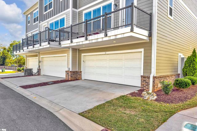 11 Keat Avenue, Greenville, SC 29601