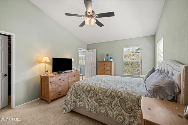 345 Jeremiah Drive E, Simi Valley, CA 93065