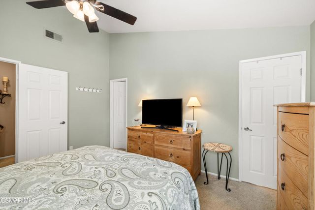 345 Jeremiah Drive E, Simi Valley, CA 93065