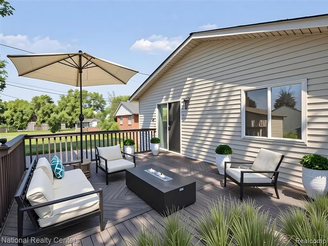 1260 Maurer Avenue, Pontiac, MI 48342