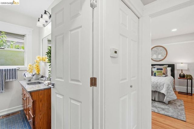 2840 Stanton St, Berkeley, CA 94702