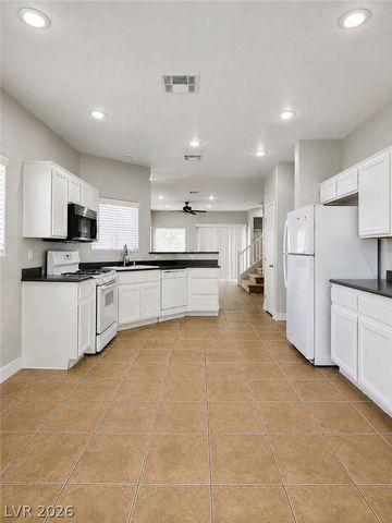 6393 Grays River Court, Las Vegas, NV 89148