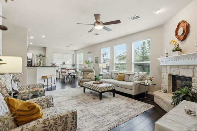11038 Wilson Oaks, San Antonio, TX 78249