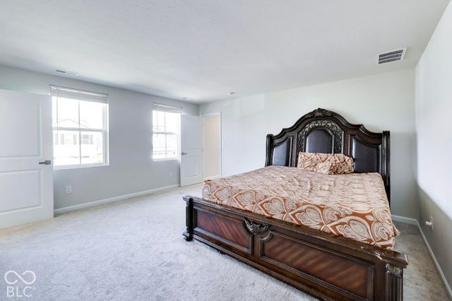 2289 Holiday Creek Drive, Whitestown, IN 46075