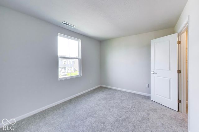 2289 Holiday Creek Drive, Whitestown, IN 46075