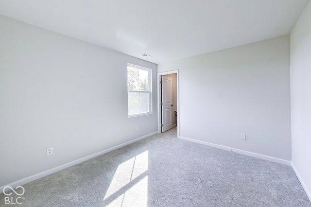 2289 Holiday Creek Drive, Whitestown, IN 46075