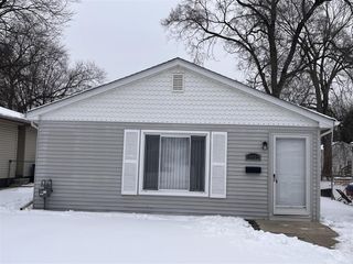 15512 Dixie, Redford, MI 48239