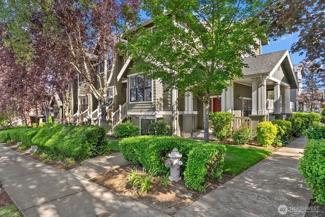1867 NE Kenyon Court, Issaquah, WA 98029