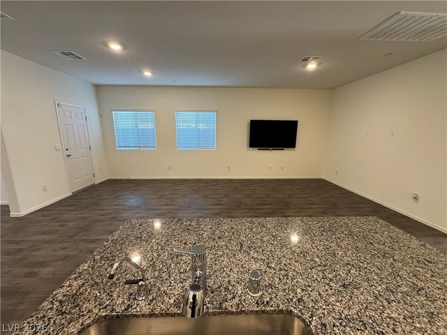 356 Larksong Avenue, Henderson, NV 89011