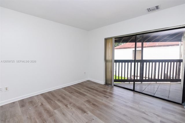 10085 NW 6th Terrace, Miami, FL 33172