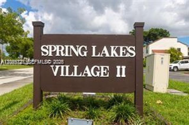 10085 NW 6th Terrace, Miami, FL 33172
