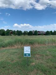 1402 E Bluesage Ct, Andover, KS 67002