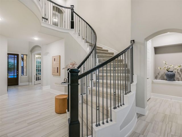 2610 Sunset Vista CIR 16, Spicewood, TX 78669
